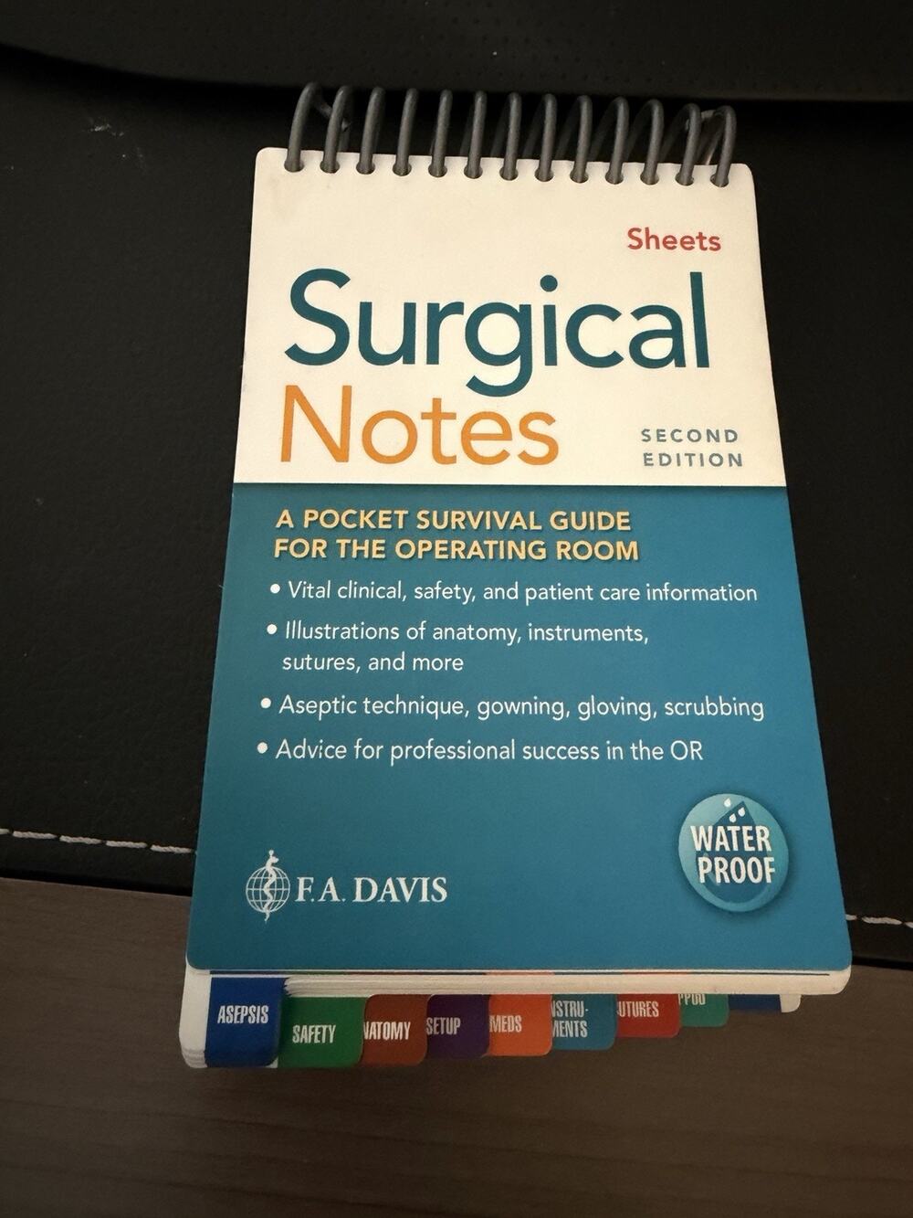 Surgical Notes : A Pocket Survival Guide for the Operating Room. Second Edition.